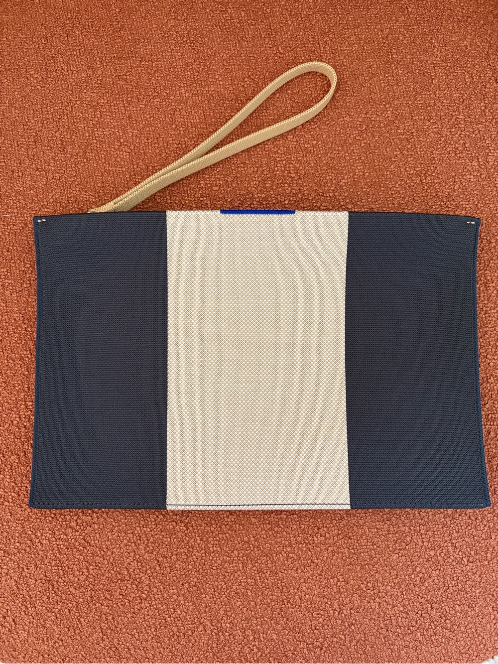 Rothys The Essential Pouch
